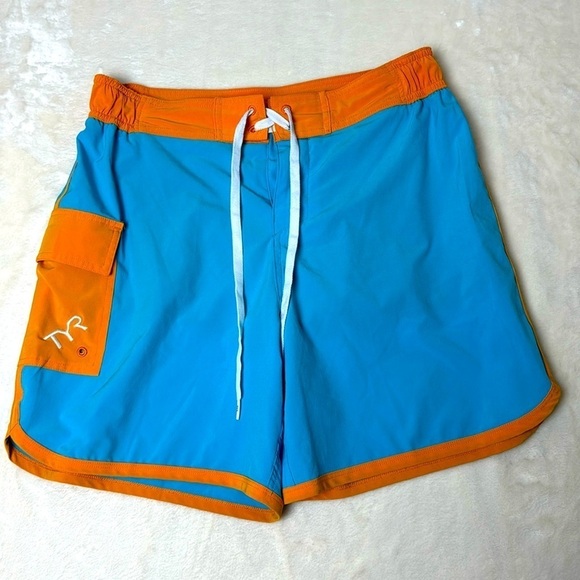 TYR Trunks board shorts Medium blue piping slight imperfection shown in pics - Picture 1 of 12